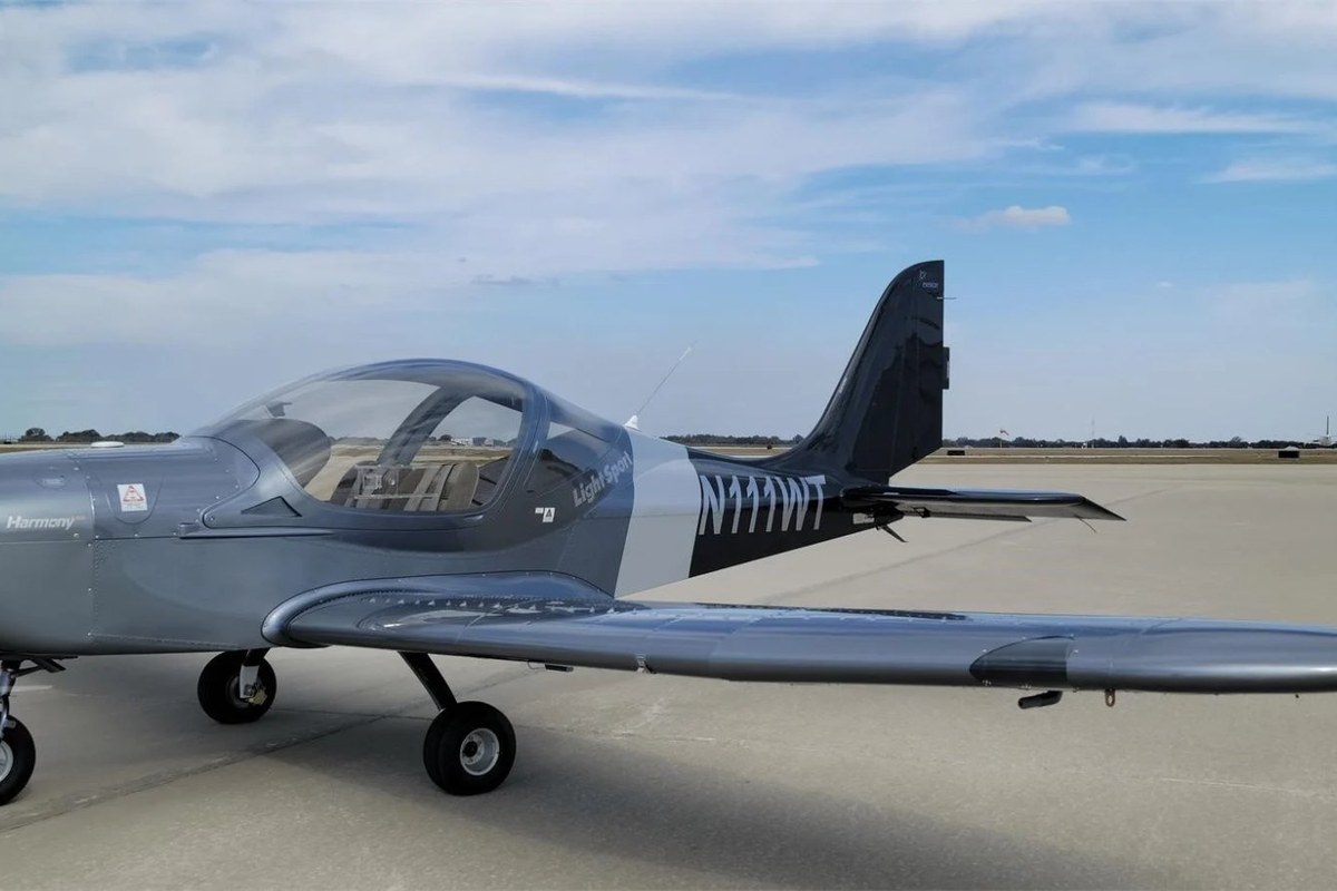 2024 Evektor Harmony LSA N111WT