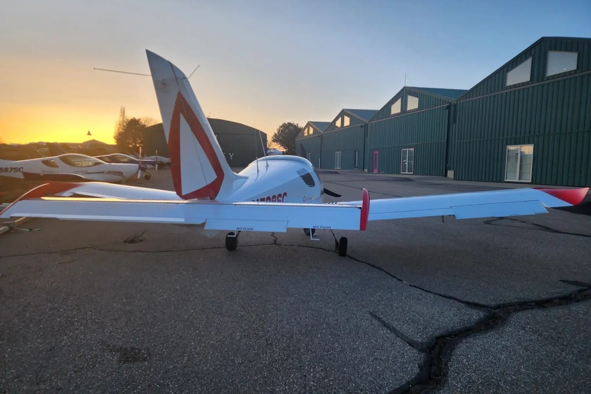 2019 Czech SportCruiser LSA N588SC – tail sunset