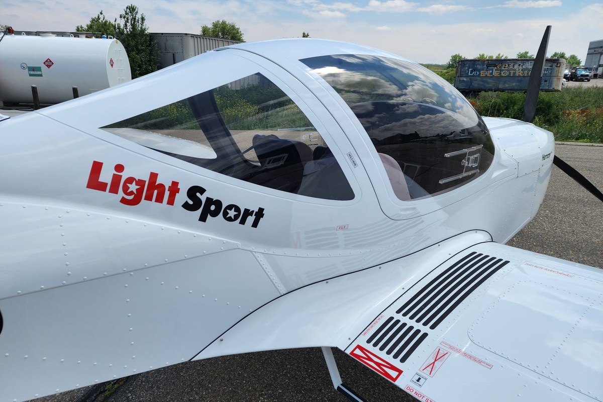 2024 Evektor Harmony LSA N987TB – left rear quarter