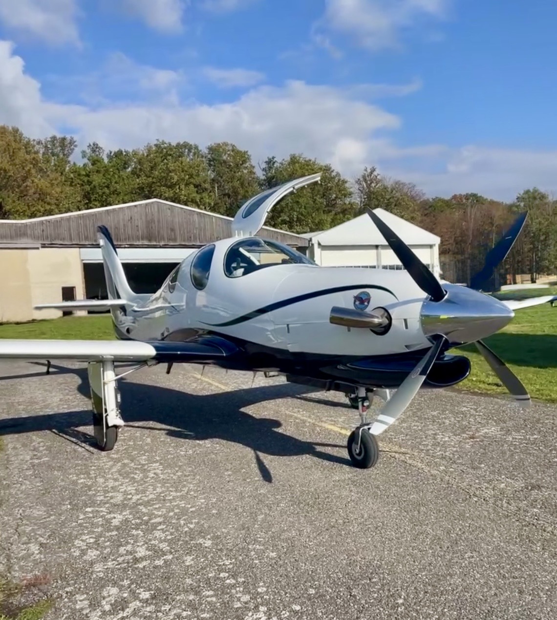 High-performance aircraft on the ramp — Tyson Aviation now accepts all aircraft types for consignment